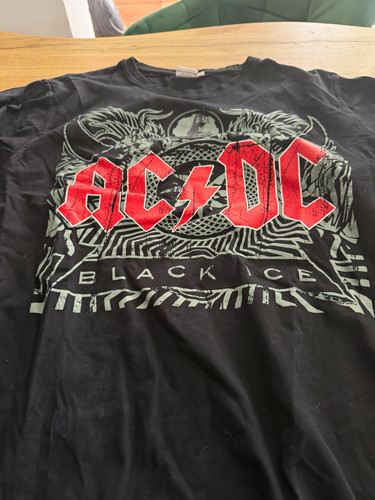 Black ice t shirt - 🎸,